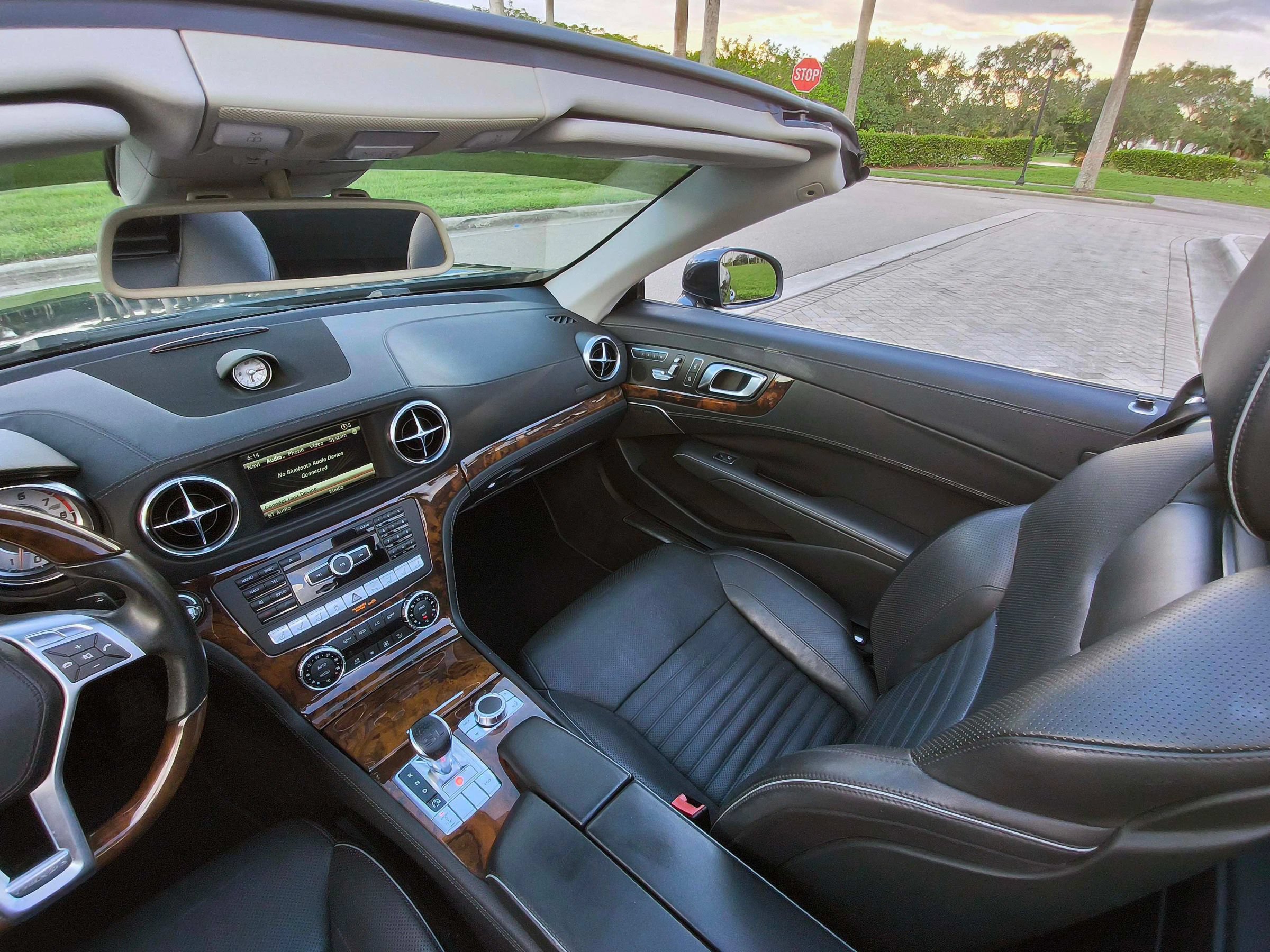 Used 2014 Mercedes-Benz SL 550 image 26