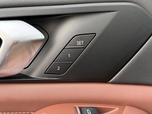 New 2026 BMW X5 xDrive50e w/ M Sport Package image 11