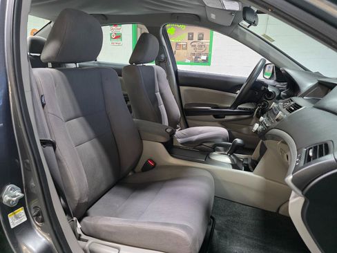 Used 2011 Honda Accord LX-P image 24