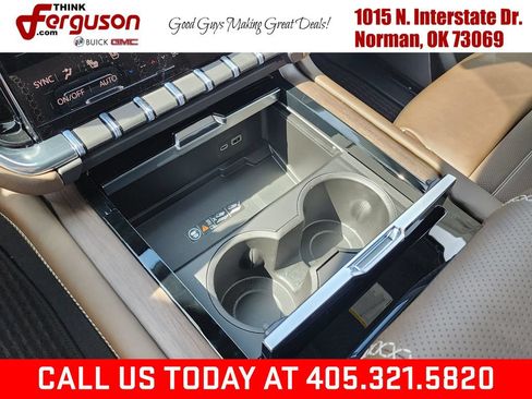 New 2026 GMC Yukon XL Denali Ultimate AWD/4WD image 38