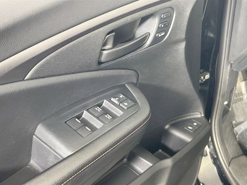 Used 2022 Honda Passport TrailSport image 17