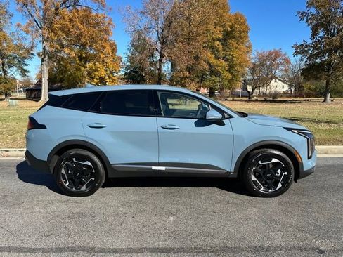New 2026 Kia Sportage S image 29