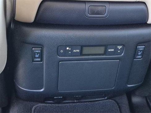 Used 2021 Nissan Armada Platinum w/ Captain's Chairs Package image 28