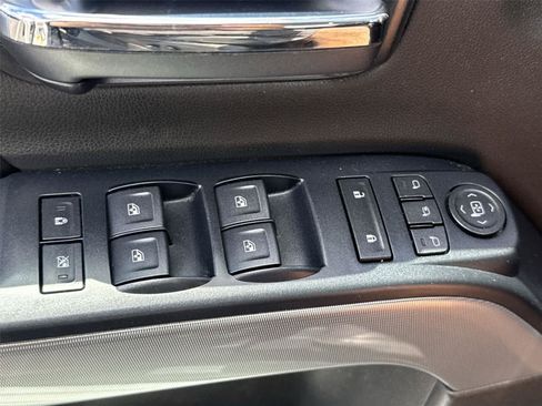 Used 2018 Chevrolet Silverado 1500 LTZ Z71 AWD/4WD image 22