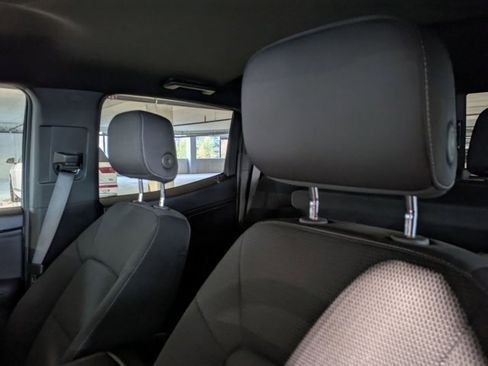 Used 2024 GMC Canyon Elevation w/ Convenience Package image 14