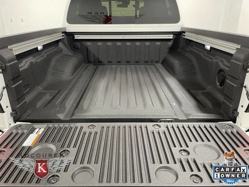 Used 2026 Nissan Frontier PRO-4X w/ Pro-4x Convenience Package AWD/4WD image 25