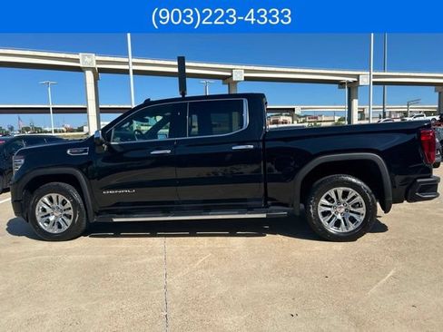 Used 2025 GMC Sierra 1500 Denali AWD/4WD image 7