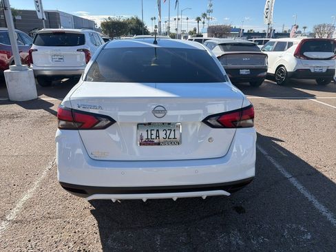 Used 2024 Nissan Versa S w/ S Plus Package image 8