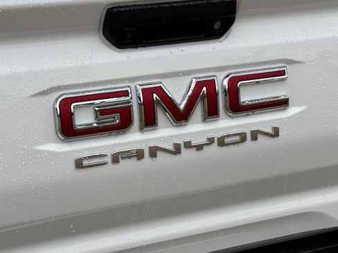 New 2026 GMC Canyon AT4 w/ LPO, Off Road Lift Package AWD/4WD image 32