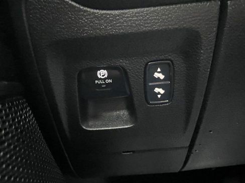 Used 2021 RAM 1500 Big Horn image 25