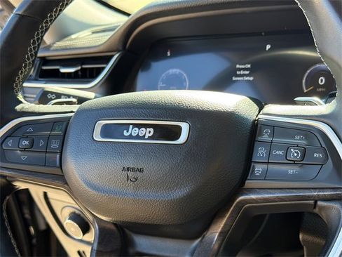 Used 2022 Jeep Grand Cherokee L Limited image 33