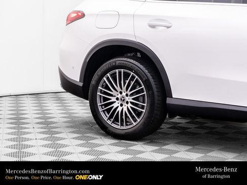 New 2026 Mercedes-Benz GLC 300 4MATIC image 36