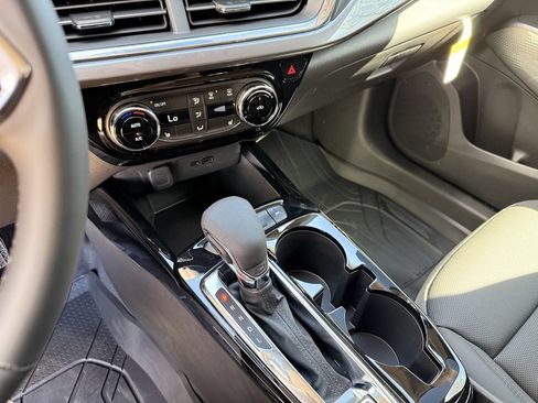New 2026 Chevrolet Trax ACTIV w/ Driver Confidence Package FWD image 23