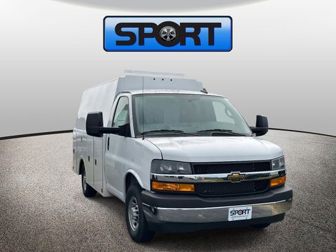New 2024 Chevrolet Express 3500 w/ Power Convenience Package RWD image 20