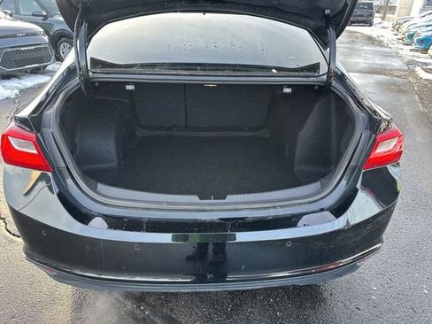 Used 2024 Chevrolet Malibu LT image 22