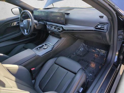 Used 2023 BMW 230i Coupe w/ Premium Package RWD image 23