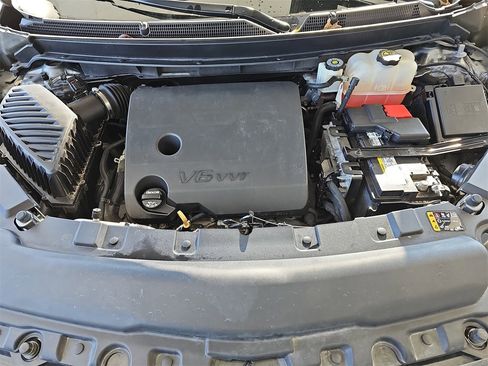 Used 2019 Buick Enclave Essence image 32