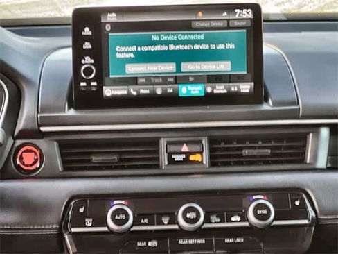 Certified 2024 Honda Pilot Touring image 18