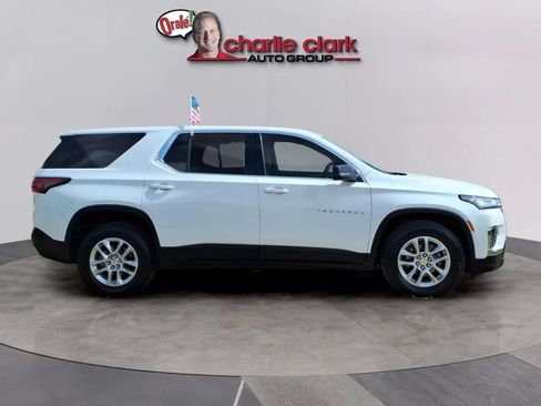 Used 2023 Chevrolet Traverse LS FWD image 6