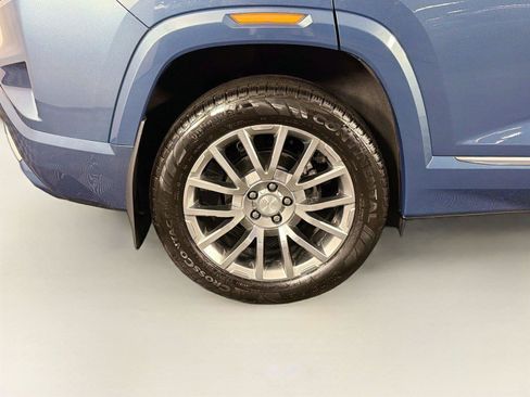 Used 2026 GMC Terrain Denali AWD/4WD image 34