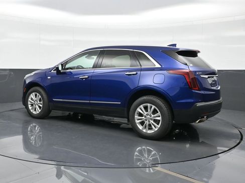 Certified 2023 Cadillac XT5 Luxury FWD image 3