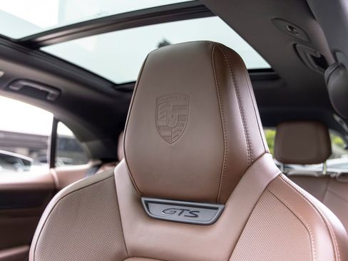 New 2026 Porsche Macan GTS Electric AWD/4WD image 35