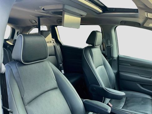 Used 2024 Honda Odyssey Elite image 30