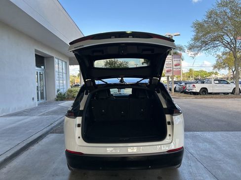 Used 2024 Jeep Wagoneer Launch Edition image 40