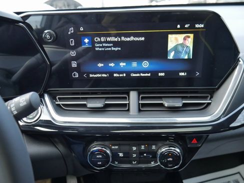 New 2026 Chevrolet Trax ACTIV w/ Sunroof Package image 15