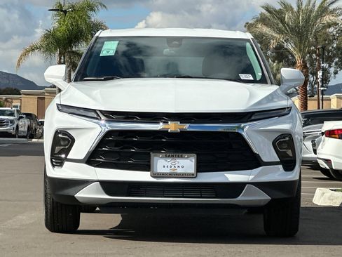 New 2026 Chevrolet Blazer LT image 9