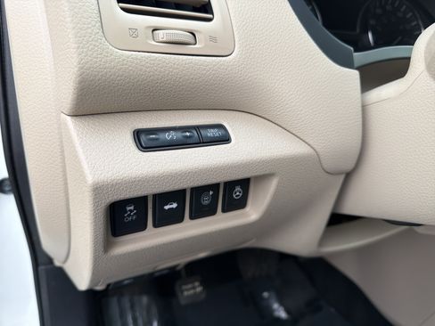 Used 2015 Nissan Altima 2.5 SL w/ Technology Package image 14