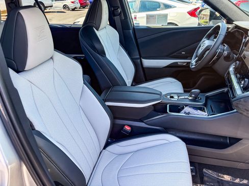 New 2026 Lexus TX 500h AWD image 17