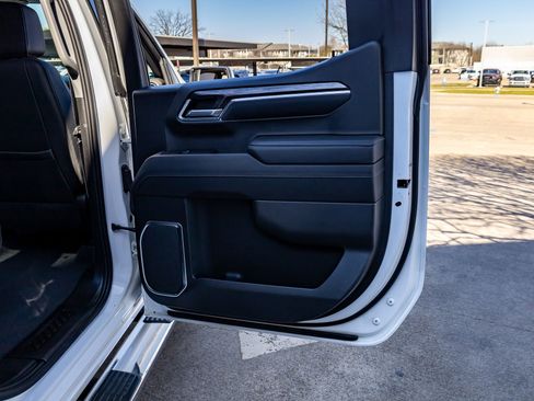 Used 2023 Chevrolet Silverado 1500 LTZ w/ LTZ Convenience Package II image 39