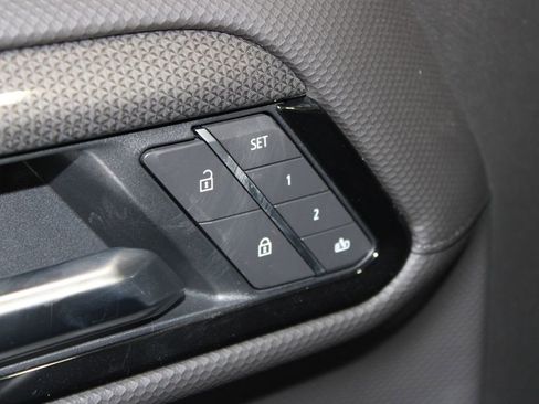 New 2026 Chevrolet Silverado 1500 ZR2 image 45