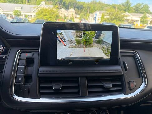 Used 2023 Chevrolet Tahoe LT AWD/4WD image 35