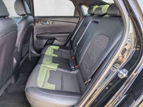 Used 2024 Kia Forte GT-Line w/ GT-Line Premium Package FWD image 19