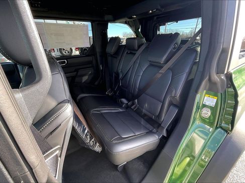 New 2025 Ford Bronco Badlands AWD/4WD image 10