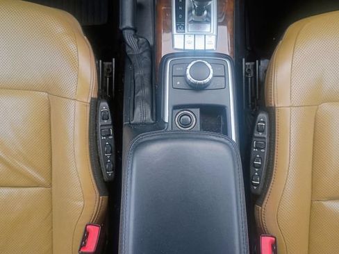 Used 2014 Mercedes-Benz G 550 image 42