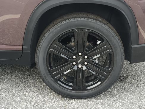 Used 2026 GMC Acadia Elevation w/ Black Edition FWD image 33