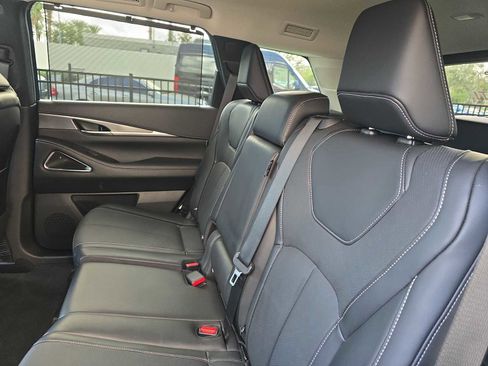 Certified 2026 INFINITI QX60 Luxe w/ Cargo Package image 14