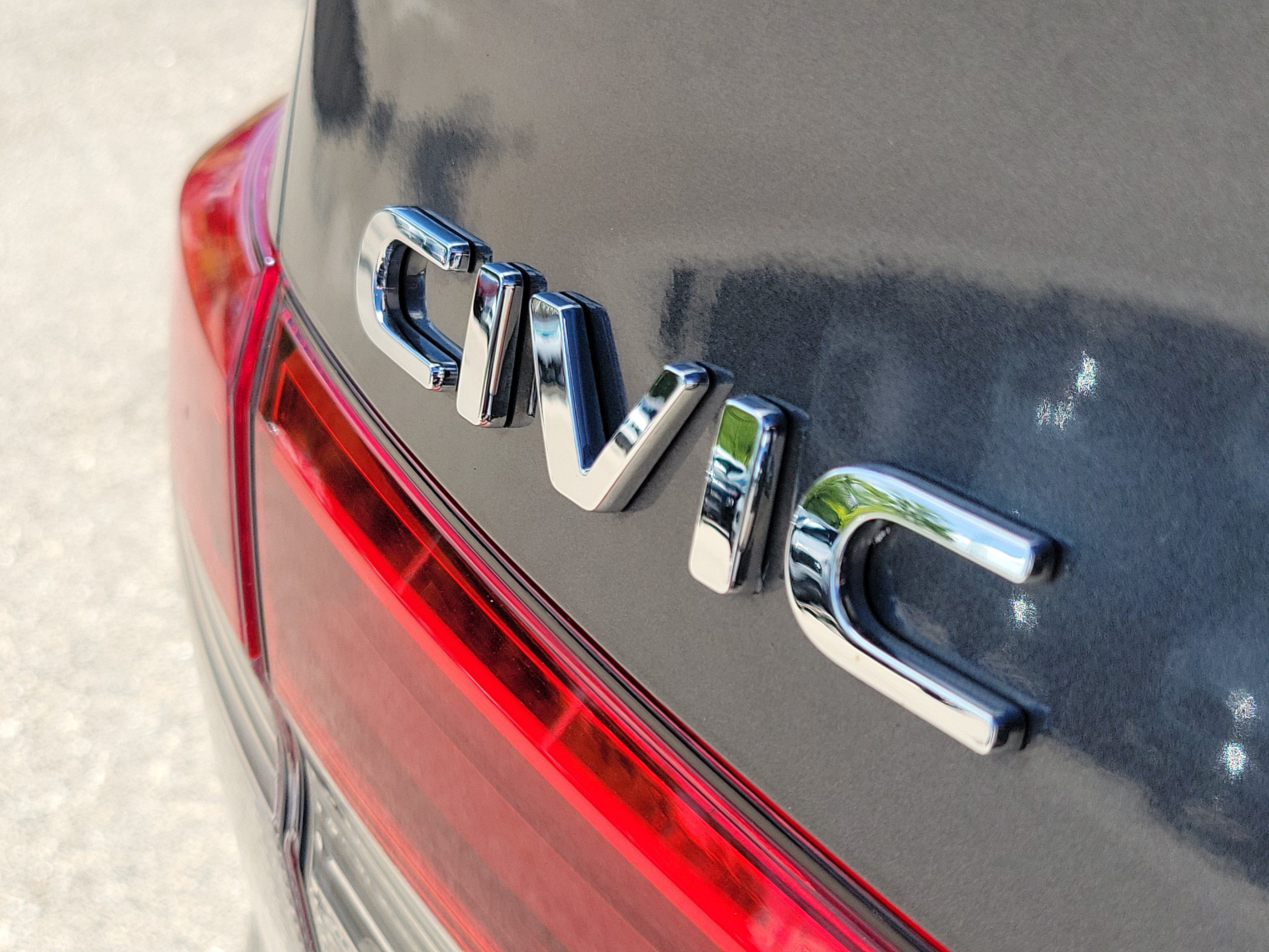 Used 2022 Honda Civic Sport image 9