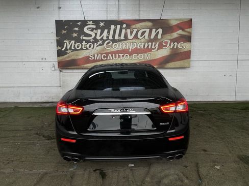 Used 2015 Maserati Ghibli image 4
