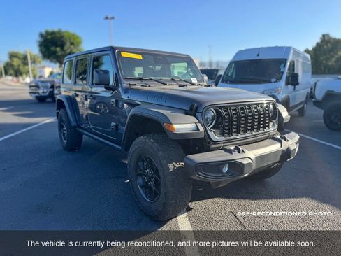 Used 2025 Jeep Wrangler Unlimited Sport S 4xe AWD/4WD image 8