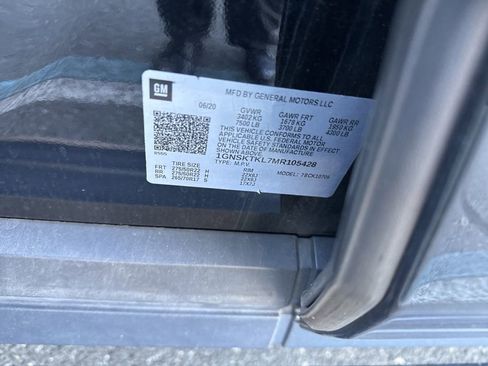 Used 2021 Chevrolet Tahoe High Country w/ Premium Package image 11