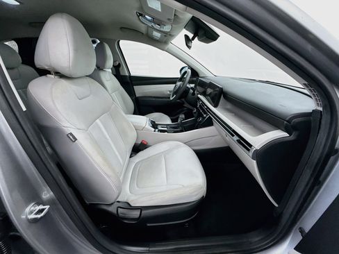 Used 2025 Hyundai Tucson SEL FWD image 31