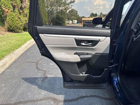 Used 2020 Honda CR-V LX image 12