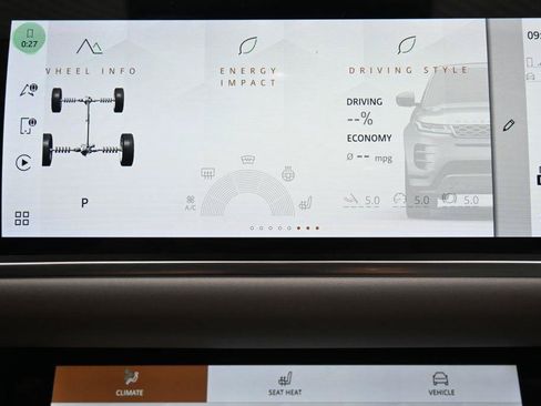 Used 2022 Land Rover Range Rover Evoque S AWD/4WD image 28