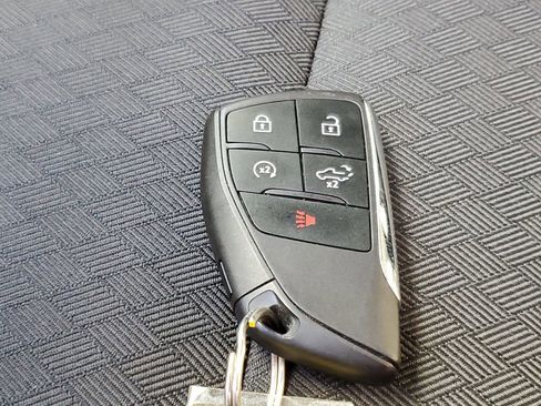 Used 2024 Chevrolet Silverado 1500 LT image 34