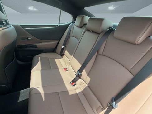 Used 2025 Lexus ES 350 w/ Premium Package FWD image 19