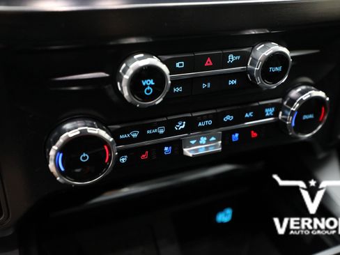 New 2026 Ford F250 Lariat AWD/4WD image 22